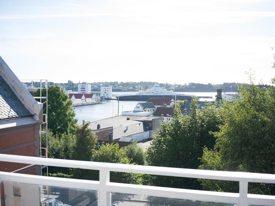 Ny Urban Leilighet Med Super Utsikt Haugesund Εξωτερικό φωτογραφία